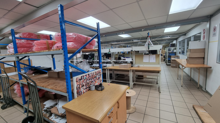 3 Light Industrial Units in Westmead Property Images