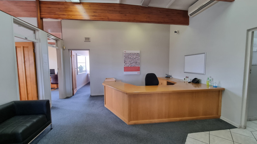 3 Light Industrial Units in Westmead Property Images