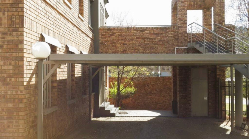 Stand-Alone Office Block, Benoni - For Sale By Auction Property Images