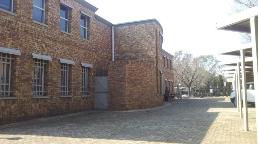 Stand-Alone Office Block, Benoni - For Sale By Auction Property Images