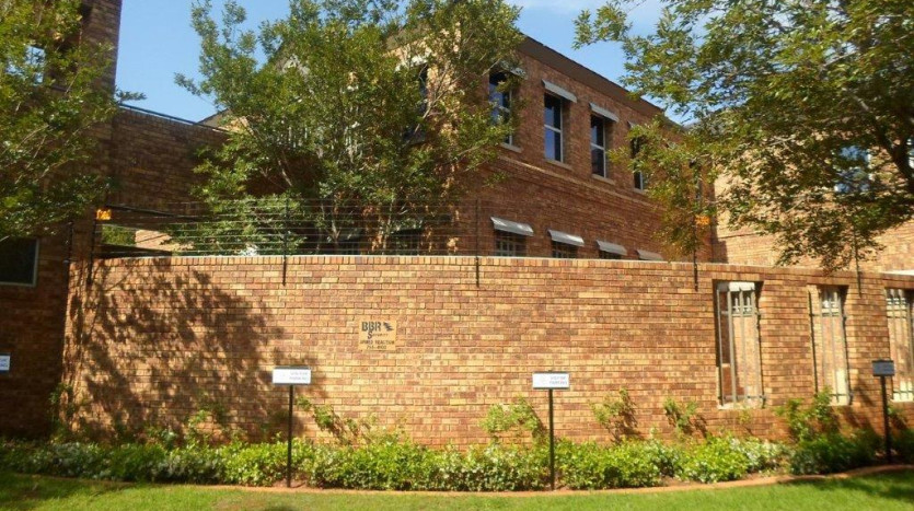 Stand-Alone Office Block, Benoni - For Sale By Auction Property Images