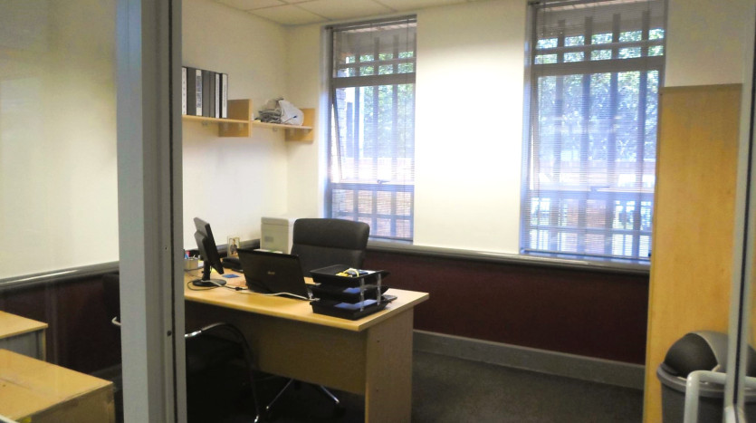 Stand-Alone Office Block, Benoni - For Sale By Auction Property Images