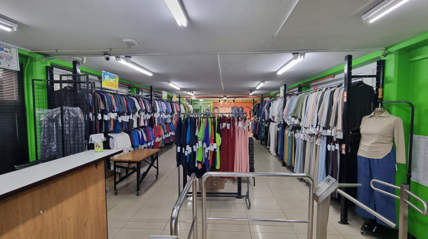 Warehouse In Thriving Springfield Park Property Images