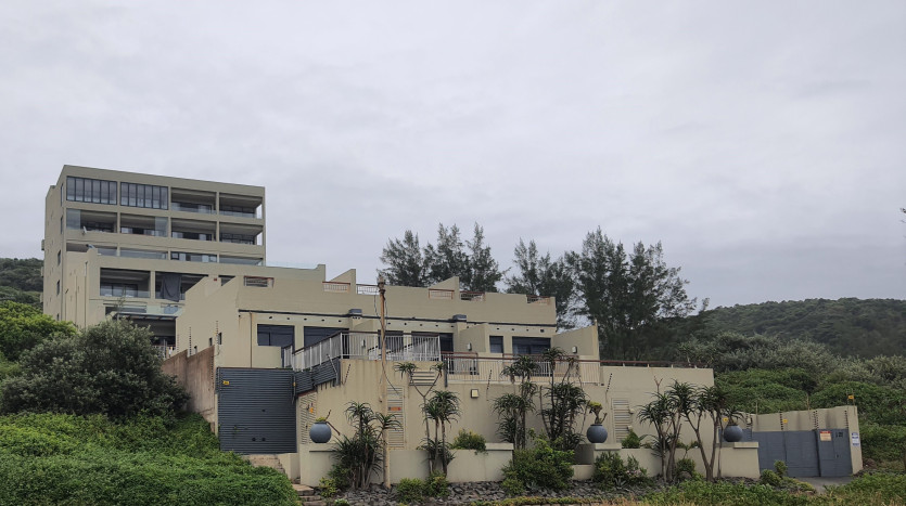 Exceptional Coastal Living Apartment with Sea Views Property Lead Image