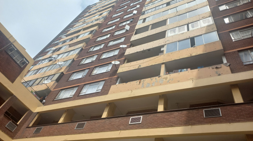 Two Bedroom Apartment in Durban Central On Auction Property Lead Image
