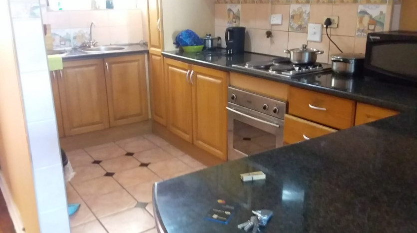 3 Apartments close to Addington Hospital Property Images