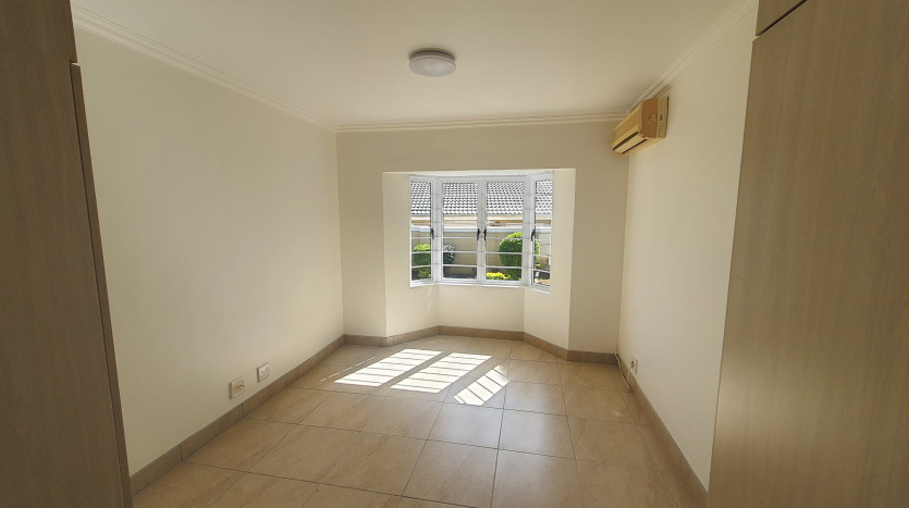 Family Home in Mount Edgecombe Durban Property Images