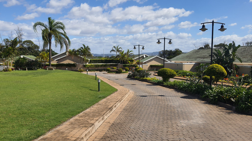 Family Home in Mount Edgecombe Durban Property Images