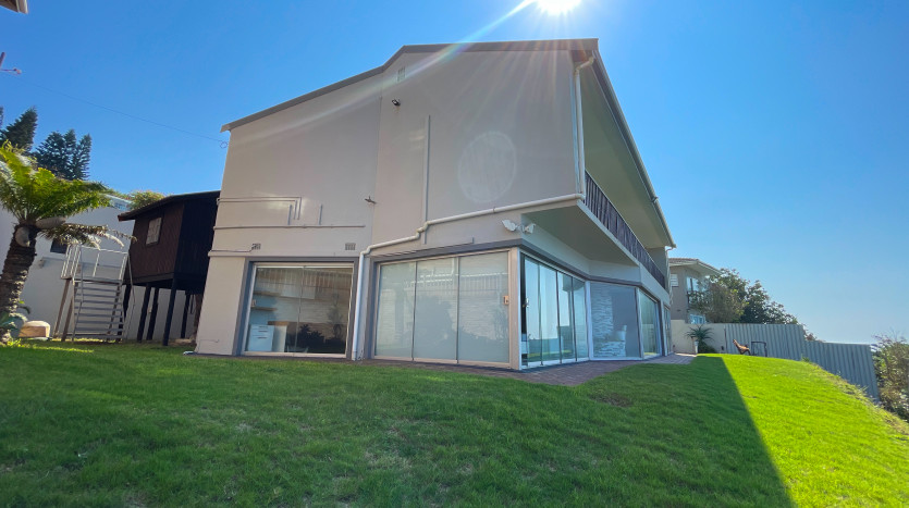 3 Bedroom Beachfront Home Durban Bluff Property Images