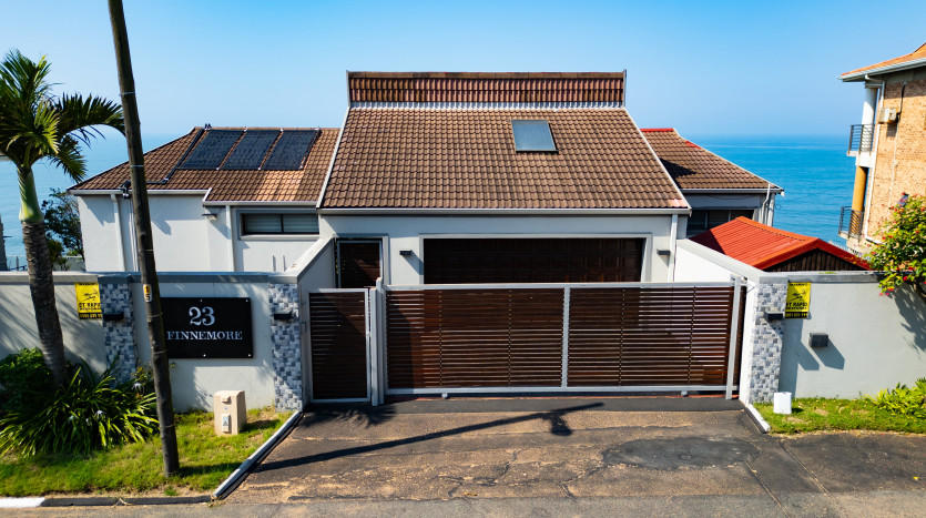 3 Bedroom Beachfront Home Durban Bluff Property Images