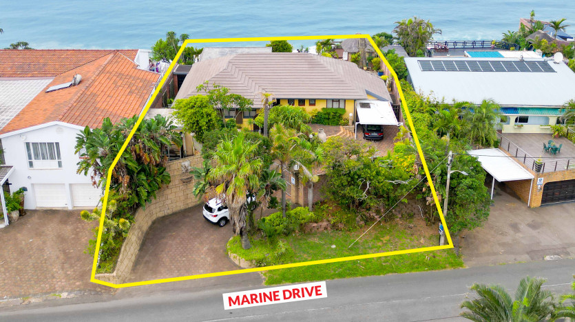 DECEASED ESTATE: Coastal Home with Panoramic Indian Ocean Views Property Lead Image
