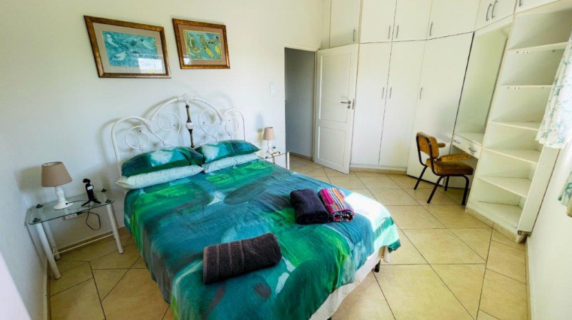 Premier 6-Bedroom Indian Ocean Home on Tugela Mouth, KZN Property Images