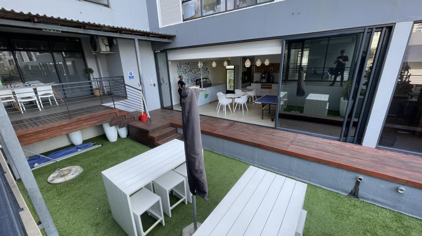 A-Grade Office Unit Opposite Oceans Mall In Umhlanga Property Images