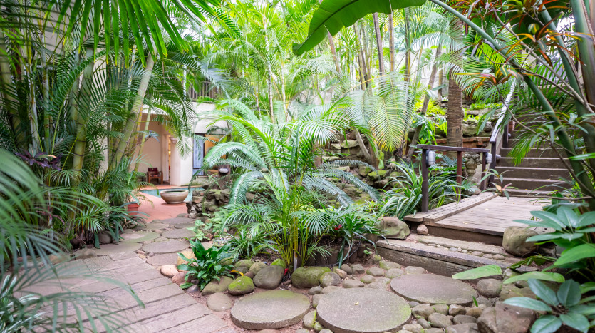 Extra Large Family Home Durban Property Images