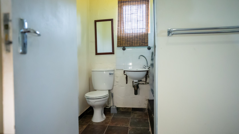 Extra Large Family Home Durban Property Images