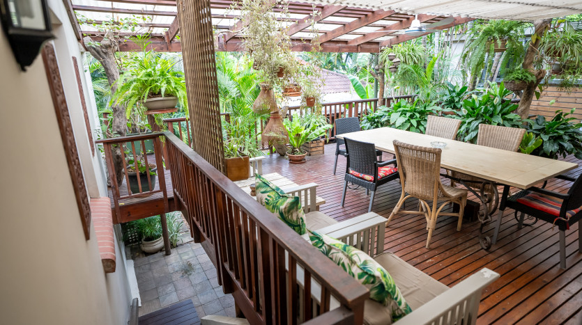 Extra Large Family Home Durban Property Images