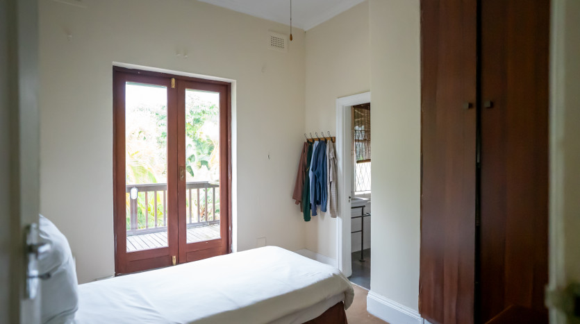 Extra Large Family Home Durban Property Images