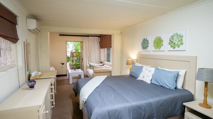 Extra Large Family Home Durban Property Images