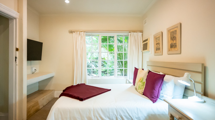 Extra Large Family Home Durban Property Images