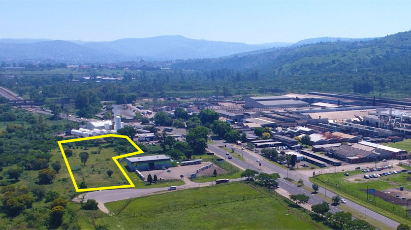 ± 9 600 m² Industrial Land Near Hulamin in Pietermaritzburg Property Images