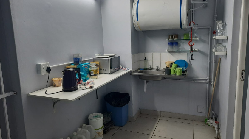 Investment Retail and Service Shops in Prominent Position in Pinetown Property Images