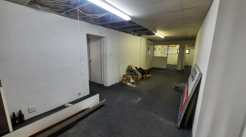 Investment Retail and Service Shops in Prominent Position in Pinetown Property Images