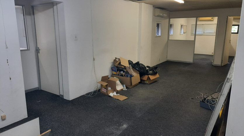 Investment Retail and Service Shops in Prominent Position in Pinetown Property Images