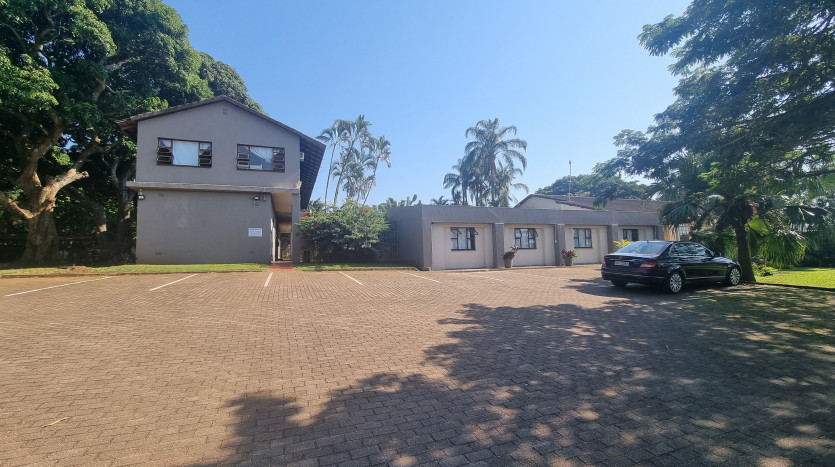 Investment Opportunity Currently Utilised As Student Accommodation Property Images