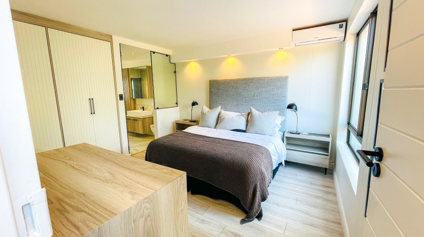 Indian Ocean Umhlanga Rocks Apartment Property Images