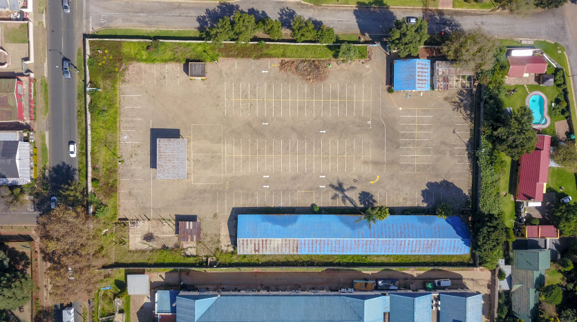 Development Land Bordering Shopping Centre Northcliff, Johannesburg Property Images