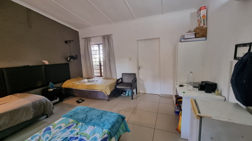 Investment Opportunity Currently Utilised As Student Accommodation Property Images