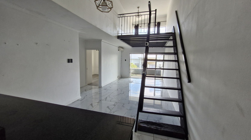 Modern 2 Bed Loft Apartment in Umhlanga Ridge Property Images
