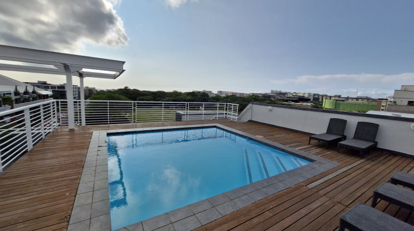 Modern 2 Bed Loft Apartment in Umhlanga Ridge Property Images