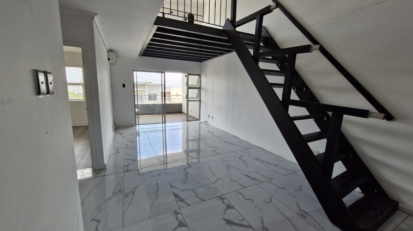 Modern 2 Bed Loft Apartment in Umhlanga Ridge Property Images