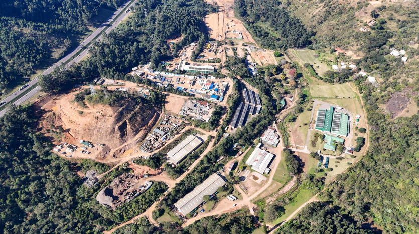 Large Track of Land with Multiple Warehouses Business Park & Conservancy Zoning, Durban. Property Images