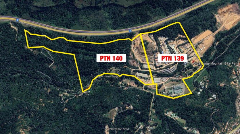 Large Track of Land with Multiple Warehouses Business Park & Conservancy Zoning, Durban. Property Images