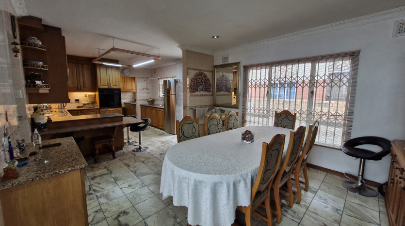 Investment Property near UKZN Westville Campus Durban on Auction Property Images