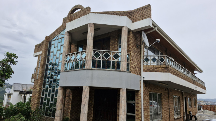 Investment Property near UKZN Westville Campus Durban on Auction Property Images
