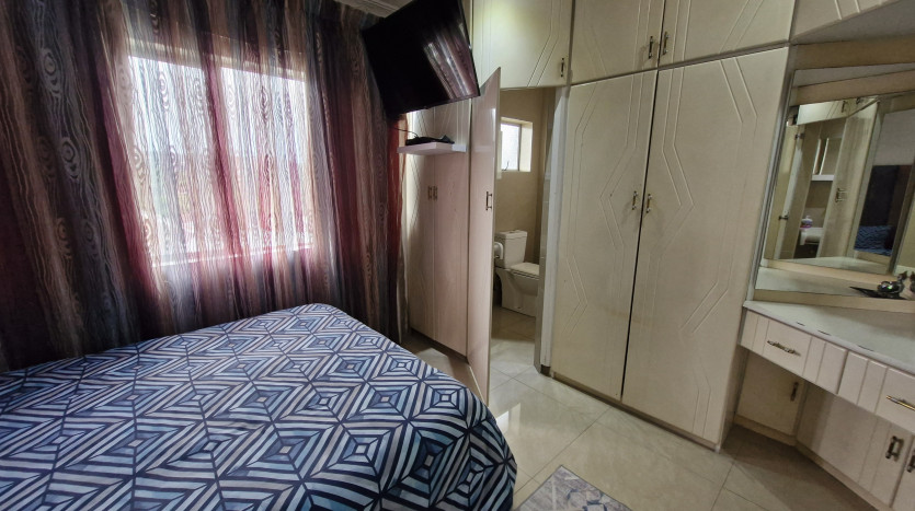 Investment Property near UKZN Westville Campus Durban on Auction Property Images
