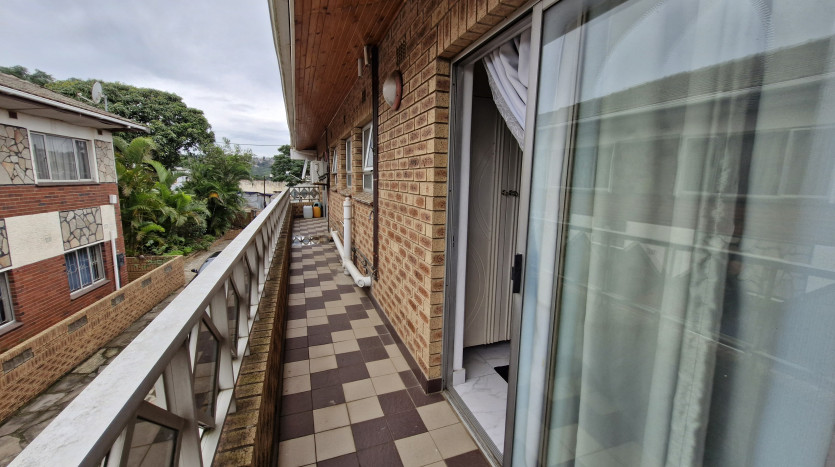 Investment Property near UKZN Westville Campus Durban on Auction Property Images