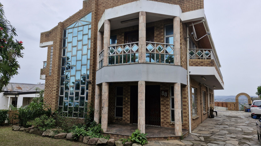 Investment Property near UKZN Westville Campus Durban on Auction Property Images