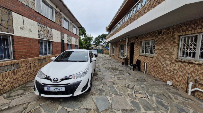Investment Property near UKZN Westville Campus Durban on Auction Property Images