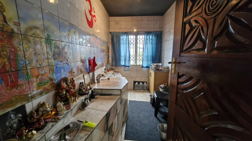 Investment Property near UKZN Westville Campus Durban on Auction Property Images