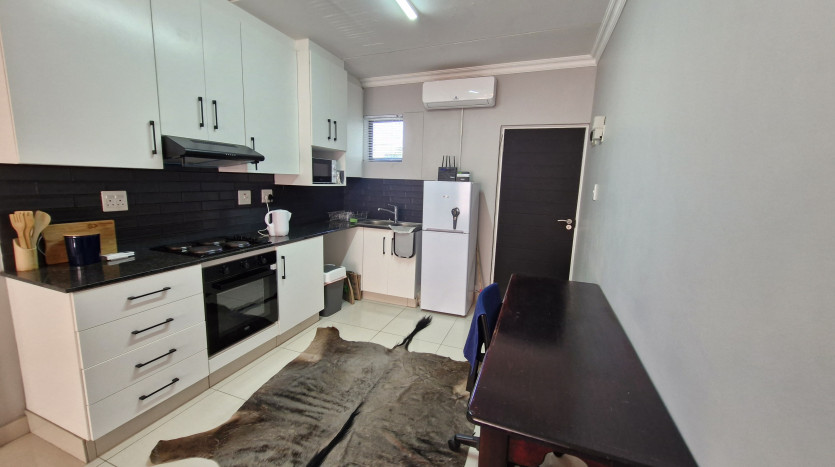 Fully Furnished Apartment in Umhlanga New Town Centre Property Images