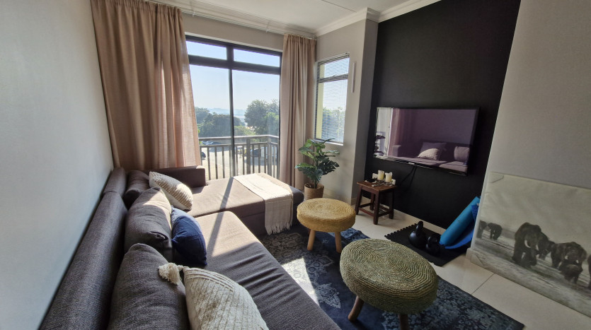 Fully Furnished Apartment in Umhlanga New Town Centre Property Images