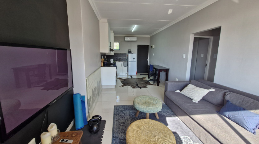 Fully Furnished Apartment in Umhlanga New Town Centre Property Images