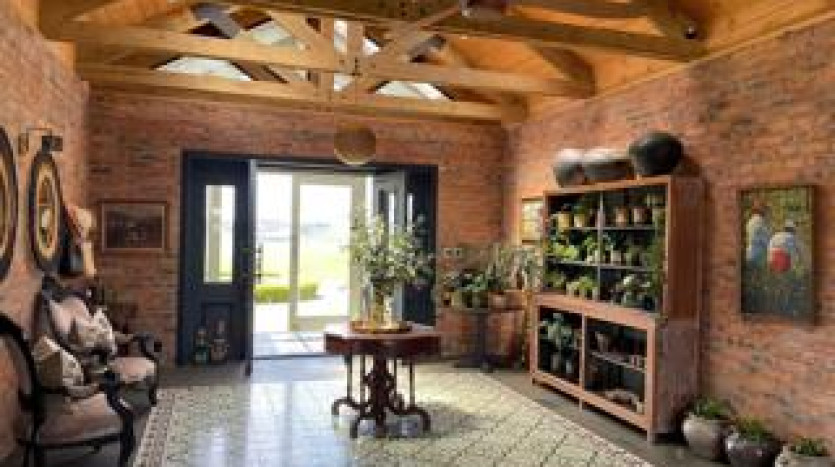 Luxury Farm in Nottingham Road, KZN Midlands Property Images