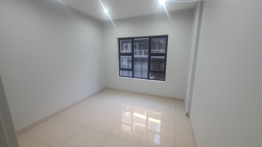 Stylish Living in the Heart of Umhlanga New Town Centre Property Images