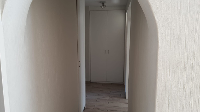 Exquisite 3 Bedroom Apartment in Sandton, Gauteng Property Images