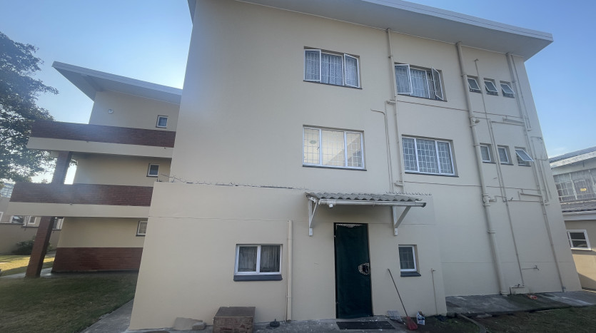 Block Of Flats In Durban Property Images